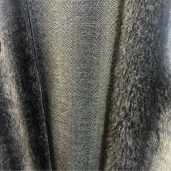 Vintage Black Gray Brown Faux Fur Vest One Size Plus Size Tall Chunky Open Vest - Picture 10 of 10
